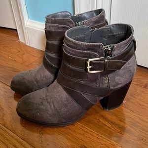Ankle boot, gray, size 6